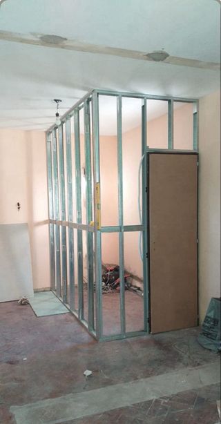 Oficial pladuresta