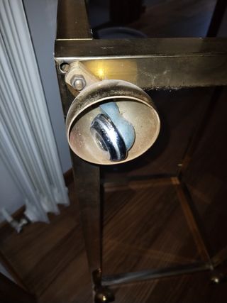 Tavolino/Carrello porta TV vetro e metallo