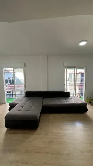 Sofá Chaise Longue 3 Plazas Gris y Negro