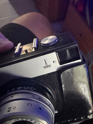 Macchina fotografica antica