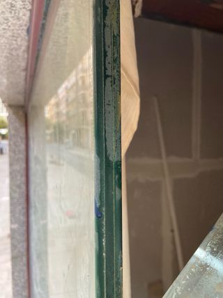 Cristalera con puerta y marco.... URGE VENTA .!!!!
