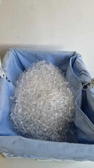 Cesta mimbre azul con forro tela