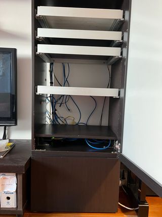 Mueble Ikea con baldas extraíbles