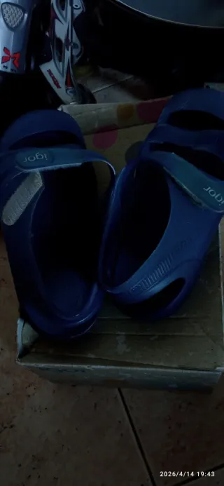 Sandalias Igor niño azul talla 31