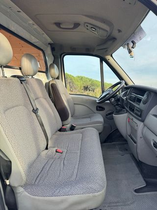 Furgoneta Opel Movano camperizada