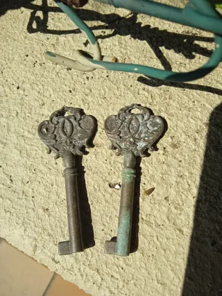 llaves antiguas latón