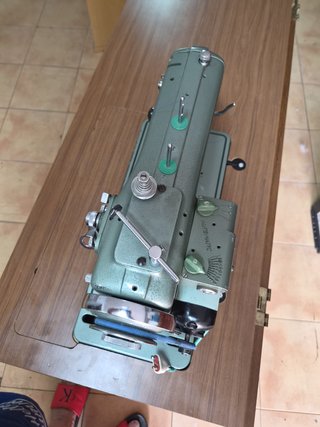 Máquina de coser Refrey Transforma