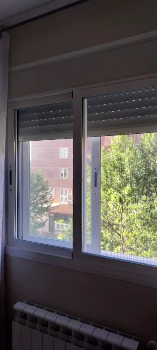 Ventana de aluminio