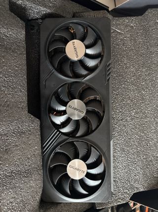Tarjeta Gráfica Gigabyte RX 7800 XT Gaming OC 16gb