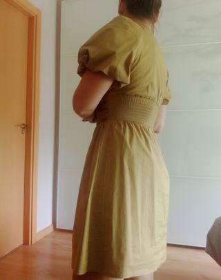 Vestido manga abullonada