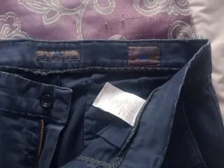 Pantalón chino hombre azul