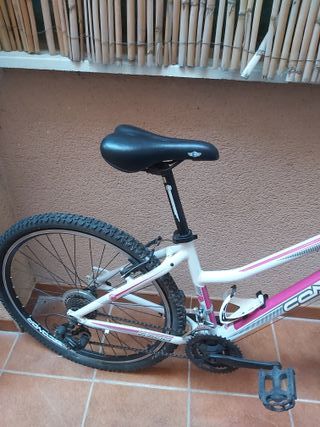 Bicicleta Cóndor Blanca y Rosa