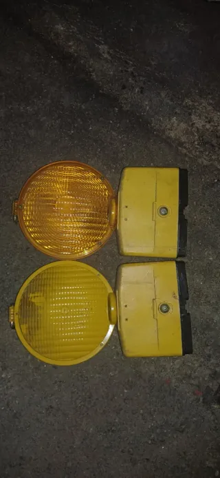2 Lámparas Señalización Obras/Averías Amarillas