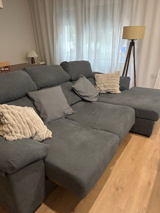 Sofá modular gris de tela