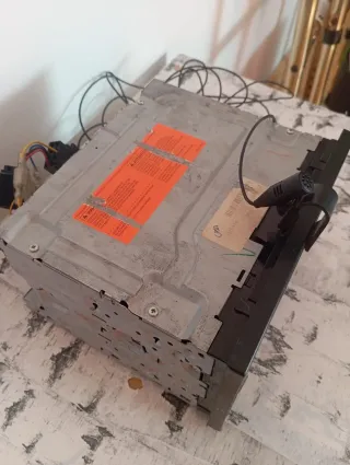 Radio Pioneer Pantalla Plata