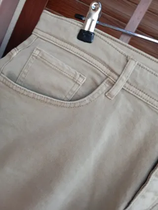Vaqueros cortos hombre beige Talla 48