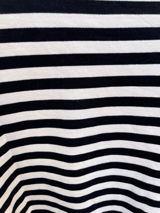 Sudadera Zara Rayas Blanco y Negro