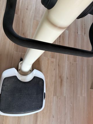 Plataforma vibratoria Merit Fitness