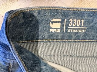 Pantalón corto G-Star Raw azul. Talla 34.