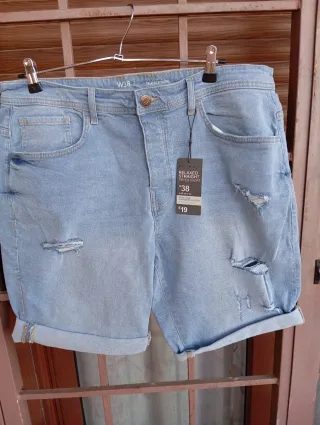 Vaqueros cortos hombre W38 desgastados