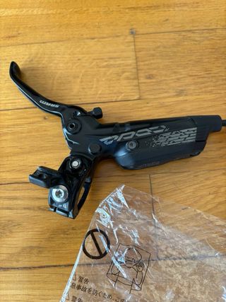 Frenos SRAM Code R