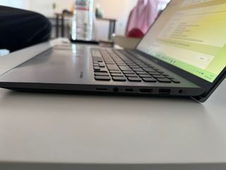PORTATIL ASUS i7 1TB SSD MUY RAPIDO 299€NEGOCIABLE
