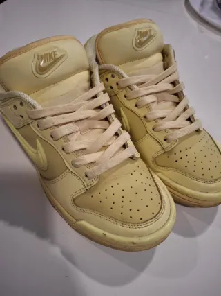 Nike Dunk Low Twist Saturn Gold