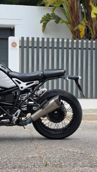 BMW R 1200 NineT Negra/Plata