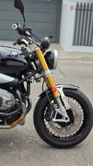 BMW R 1200 NineT Negra/Plata
