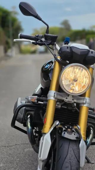 BMW R 1200 NineT Negra/Plata