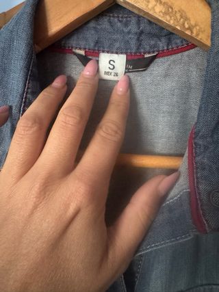 Vestido vaquero con flecos