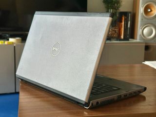 Portátil Dell Vostro 3500 (modelo clásico)