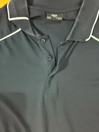 2 Polos Mango Hombre Talla XL Azul y Negro