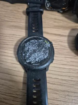 Lote 6 relojes Garmin y Apple Watch