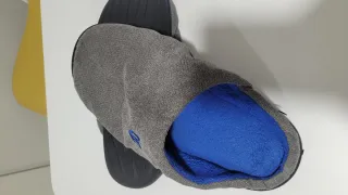 Zapatillas de casa hombre azul y gris