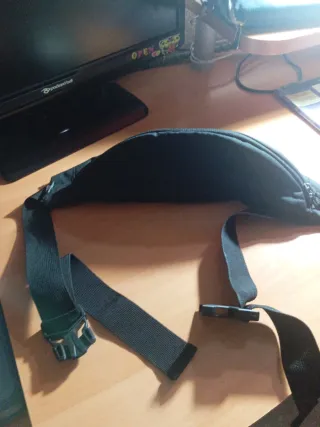 Riñonera Nike Negra