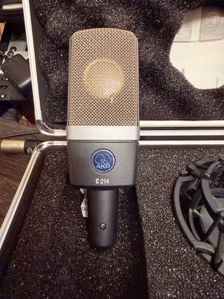 Micrófono de condensador Profesional AKG C214