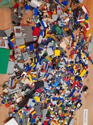 Lote cientos piezas Lego