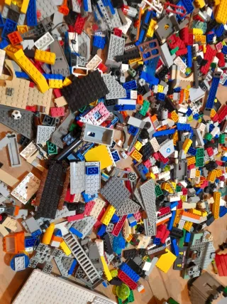 Lote cientos piezas Lego