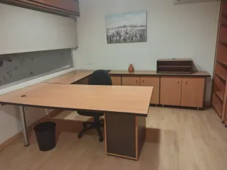 OFERTAS Escritorios grandes con silla de oficina a