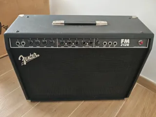 Amplificador Combo Fender FM212R 100W