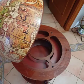 Botellero Globo Terráqueo Vintage