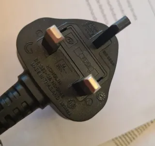 Cable de alimentación UK