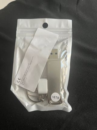 Pendrive  USB 3.2 16TB Metal