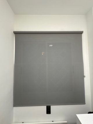 Estor gris translúcido