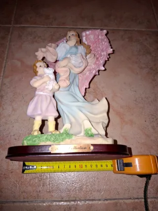 Figura Ángel de la Guarda con Niña