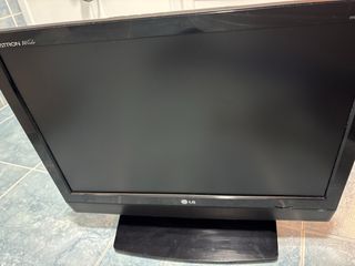 3 Monitor LG 19" Nero