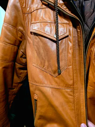 Cazadora Cuero Capucha Talla L