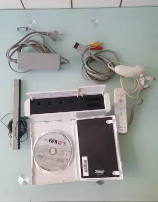 Consola Nintendo Wii Blanca + Accesorios