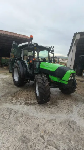 Tractor Deutz-Fahr Verde